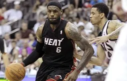 LeBron James (17 pts de suite !) sauve Miami du ridicule