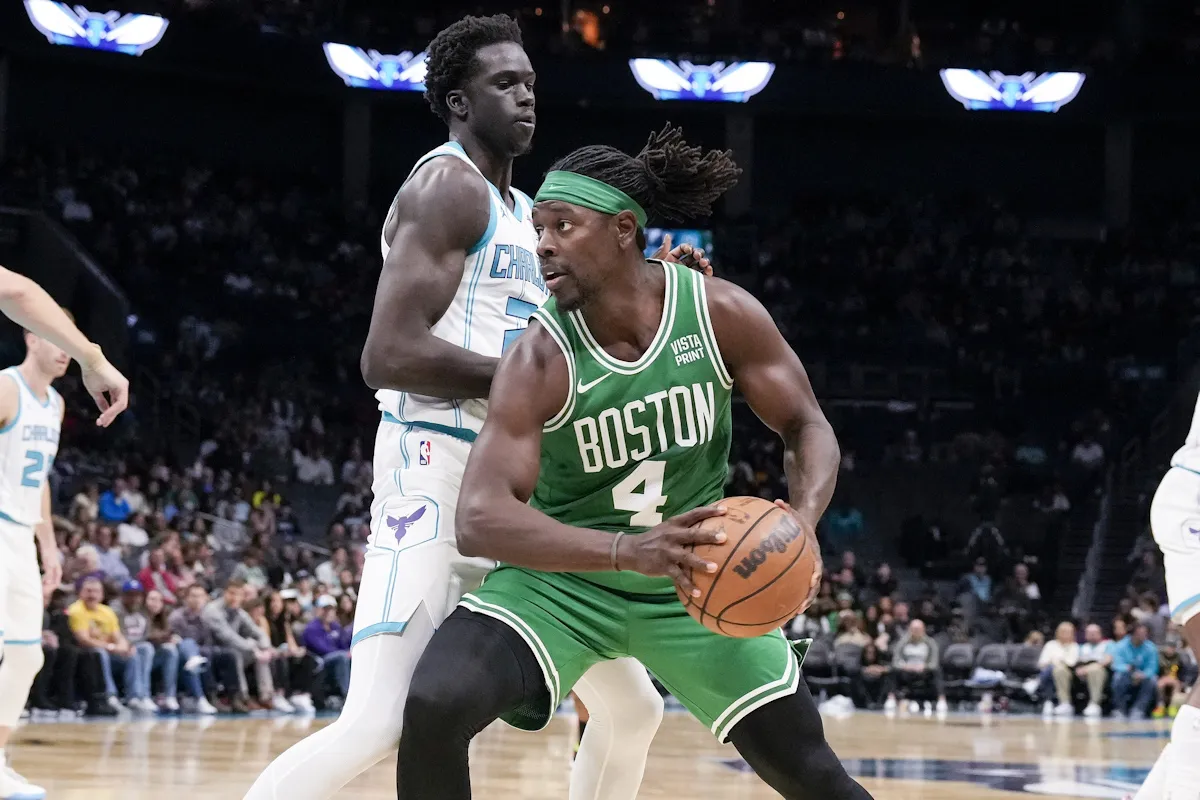 Isaiah Thomas Jrue Holiday