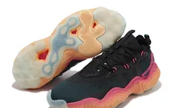 Un coloris « From The Ground Up » pour la Trae 3