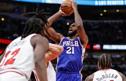 Joel Embiid sévèrement touché au poignet ?