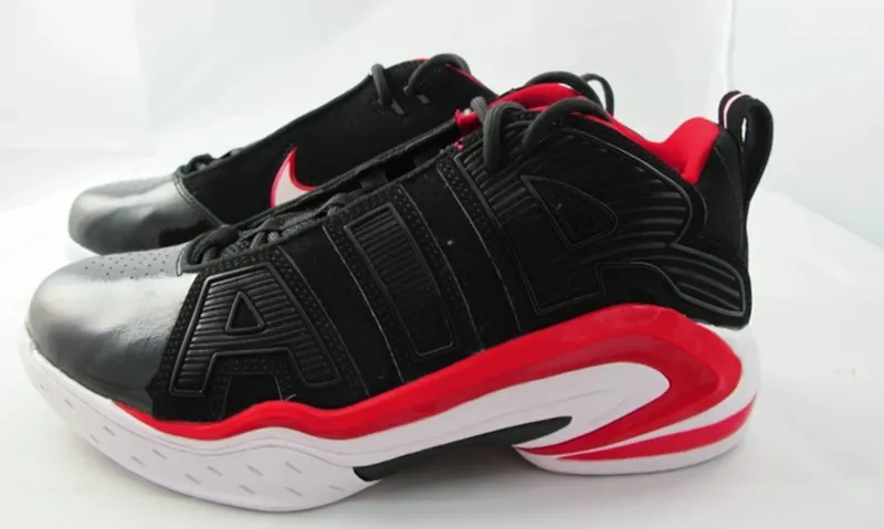 Les chaussures les plus laides de l'histoire de la NBA