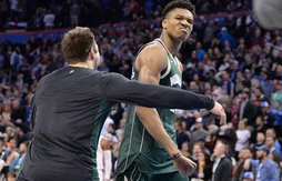 Giannis Antetokounmpo brise la série du Thunder sur une erreur d’arbitrage