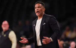 Damon Stoudamire prend la porte à Georgia Tech