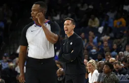 Expulsé, Steve Nash pique une très grosse colère