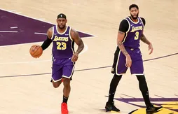 Anthony Davis pivot, LeBron James s’est régalé
