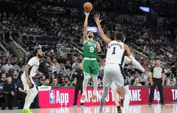 Entre prudence et confiance, Derrick White se projette déjà vers les playoffs