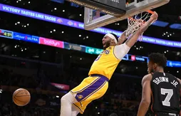 Les Lakers écrasent Detroit pour la première réussie d’Evan Fournier