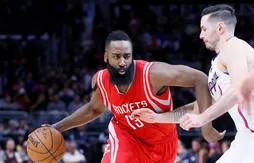 Les plus belles images de la saison de James Harden en mode “phantom”