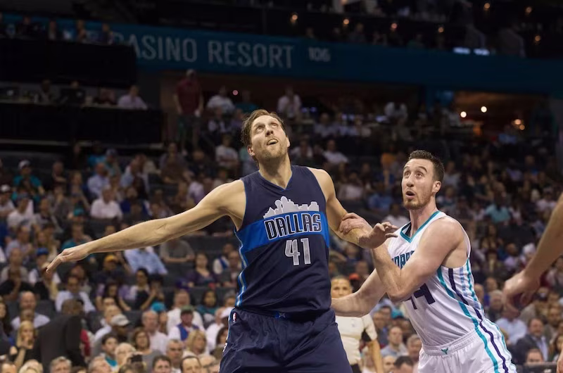 mavs-hornets