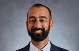 Les Kings commencent les entretiens pour trouver le successeur de Vlade Divac