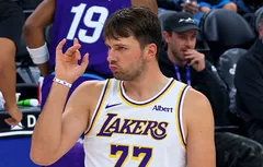 Avec 52 points de Luka Doncic, les Lakers éteignent le Jazz
