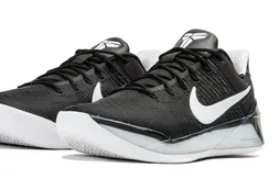 Nike : la Kobe A.D. arrive en noir
