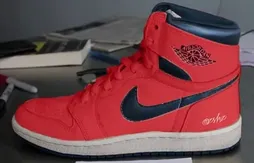 Une Air Jordan 1 en hommage au survêtement très spécial de Michael Jordan