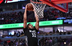Le Top 10 de la nuit : les Wolves et les Bulls échangent les dunks et les contres