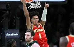 Le Top 5 de la nuit | Les Hawks font le show