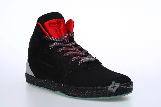 nike-kobe-9-nsw-lifestyle-year-of-the-horse-10