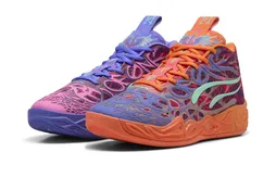 Neymar, invité d’honneur de la MB.04