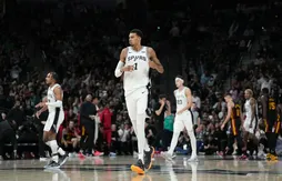 Les Spurs de Victor Wembanyama craquent face à un immense Trae Young (45 points)