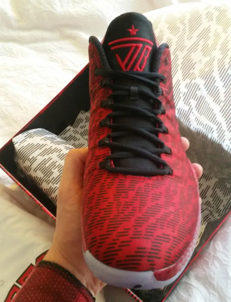 La Air Jordan XX9 de Jimmy Butler sera bientôt disponible pour le public