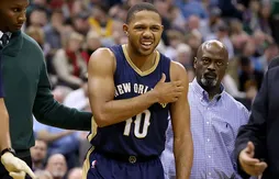 Eric Gordon touché à l’épaule