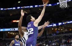 Vasilije Micic, bon poignet bon œil