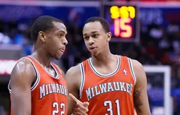 Khris Middleton et John Henson : le “alley” et le “oop” des Bucks