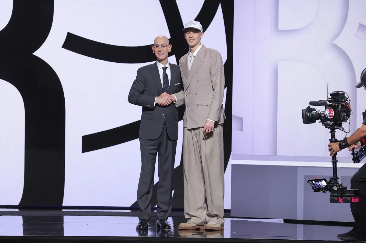 Egor Demin drafté par les Nets