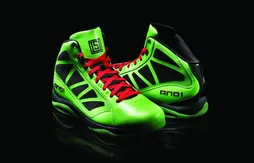 And 1 met aussi ses chaussures aux couleurs de Noël