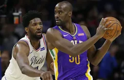 Emeka Okafor rebondit encore aux Sixers