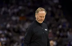 Et maintenant, les Suns licencient Mike Budenholzer !