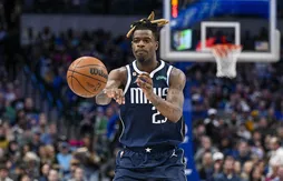 Les Mavericks vont garder Reggie Bullock