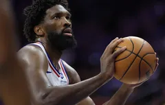 Joel Embiid heureux de faire partie d’une « vraie équipe »