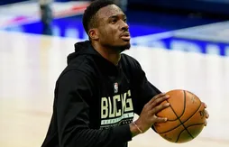 Thanasis Antetokounmpo reste avec Giannis et les Bucks