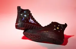 Deux Converse signées Kelly Oubre Jr.