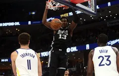 Tyus Jones et Jaren Jackson Jr. font la misère aux Warriors