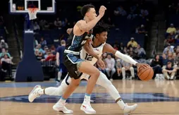 R.J. Hampton à la peine face aux Grizzlies de Ja Morant