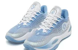 La AR1 d’Austin Reaves refait le plein de coloris