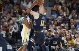 Nikola Jokic et les Nuggets survivent après un gros combat face aux Warriors