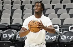 Après sa saison en G-League, Adam Mokoka signe à Venise