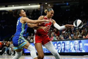Fin de série pour les Aces, fessées à Dallas