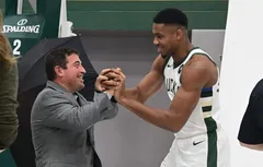 Les Bucks changent de président