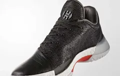 Adidas : noir et argent pour la Harden Vol.1