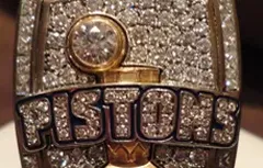 Pour la bonne cause, Darko Milicic vend sa bague de champion