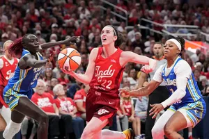 Le Fever de Caitlin Clark reste dans le Top 4 et les Wings s’enlisent