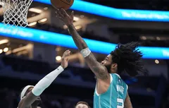 Larges vainqueurs des Suns, les Hornets se rapprochent du Top 6 !