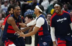 Jordan Poole et Alex Sarr jouent un très mauvais tour aux Nuggets !