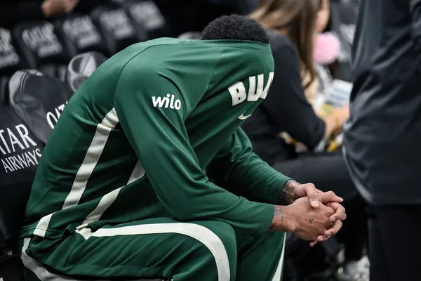 Le dossier Giannis Antetokounmpo traîne et les Bucks s’enlisent