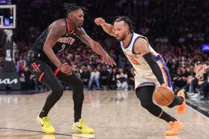 Menés de 18 points, les Knicks ont renversé les Rockets dans le final