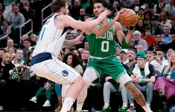 Le duo Doncic/Dinwiddie gâche la fête de Kevin Garnett à Boston