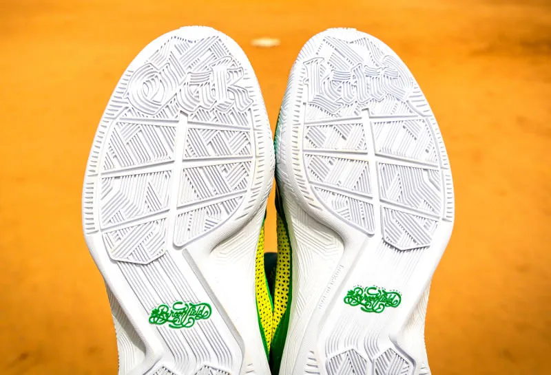 adidas-d-lillard-2-oakland-as-03_o8f39a